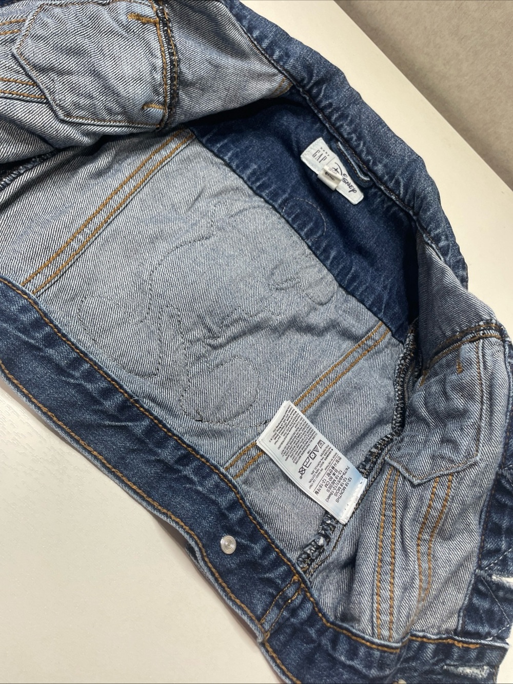 Kids Disney Mickey Mouse Denim GAP Jacket EUC Limited Edition- Size 12-18 Months - Picture 6 of 10